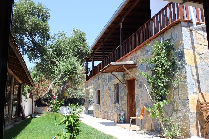 Sahin Motel & Restaurant Ялисифлик Екстериор снимка